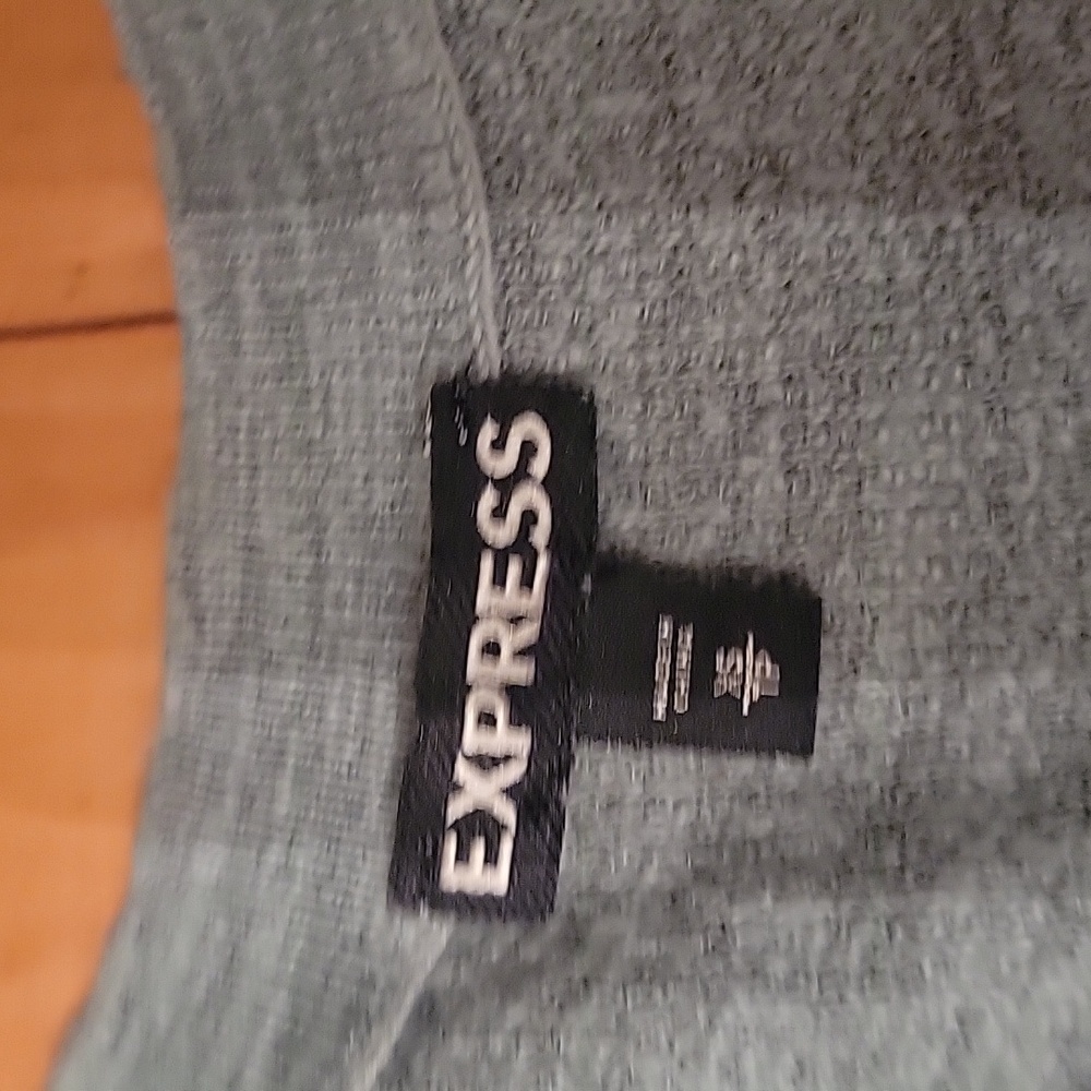 Express sweater - Picture 2 of 4